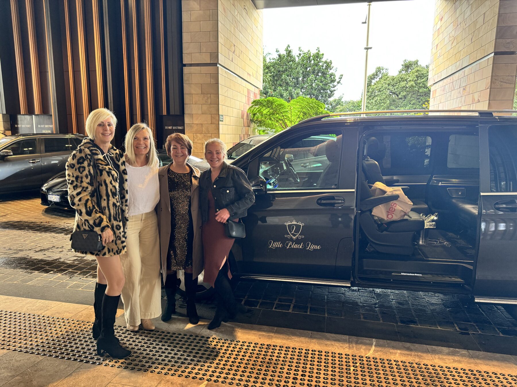 Little Black Limo guests and vehicles