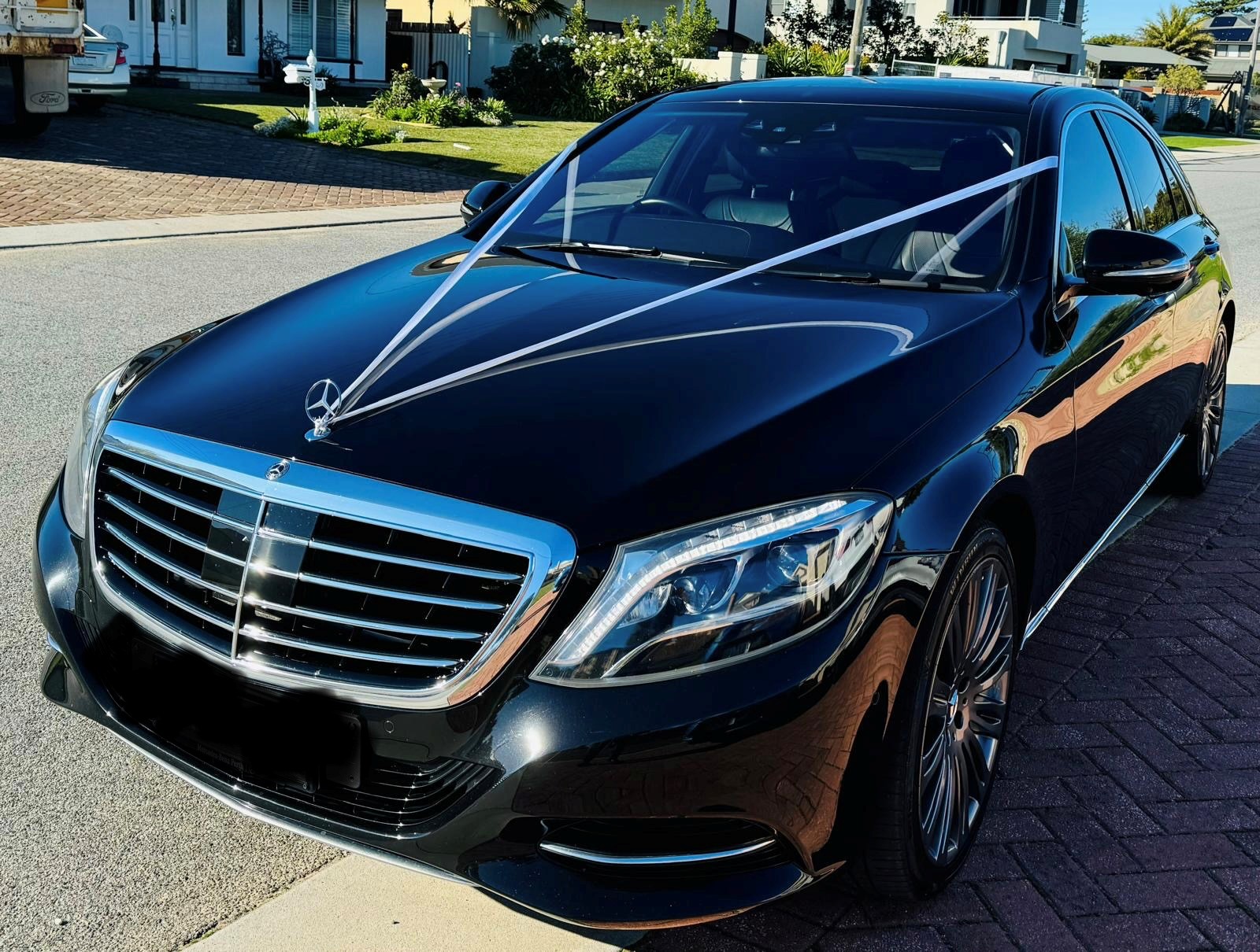 Airport transfer vehicle
